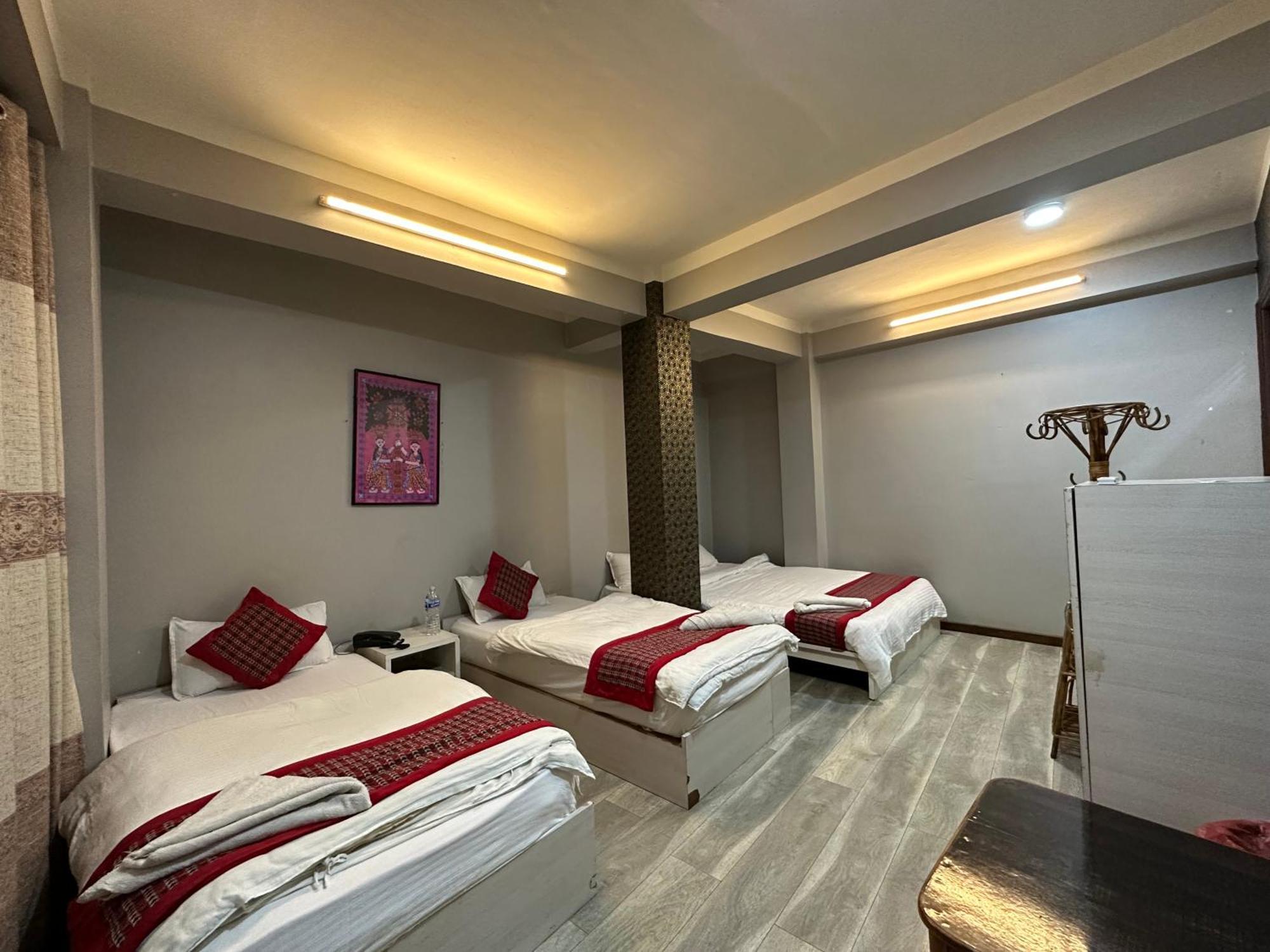 8848 Hostel Κατμαντού Εξωτερικό φωτογραφία